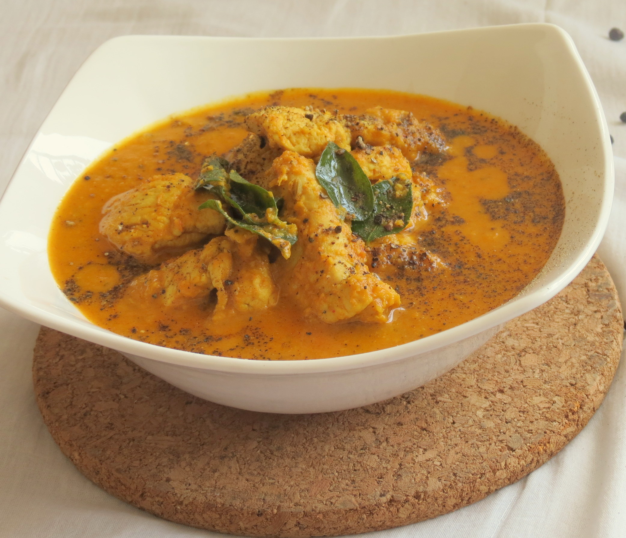 Curry Leaf and Pepper Chicken Curry
